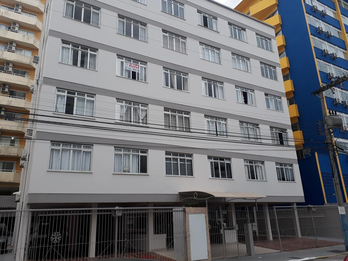 Otimo Apto. 180 Metros Da Praia Balneário Camboriú Exterior foto